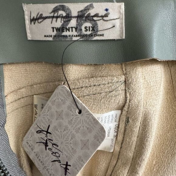 Free People We the Free Real Deal Slit Vegan Pants Size 26 NWT - Picture 6 of 8